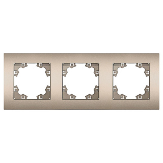 картинка Рамка трехместная шампань А0045-Br Афина Universal от интернет-магазина К1-СТРОЙ